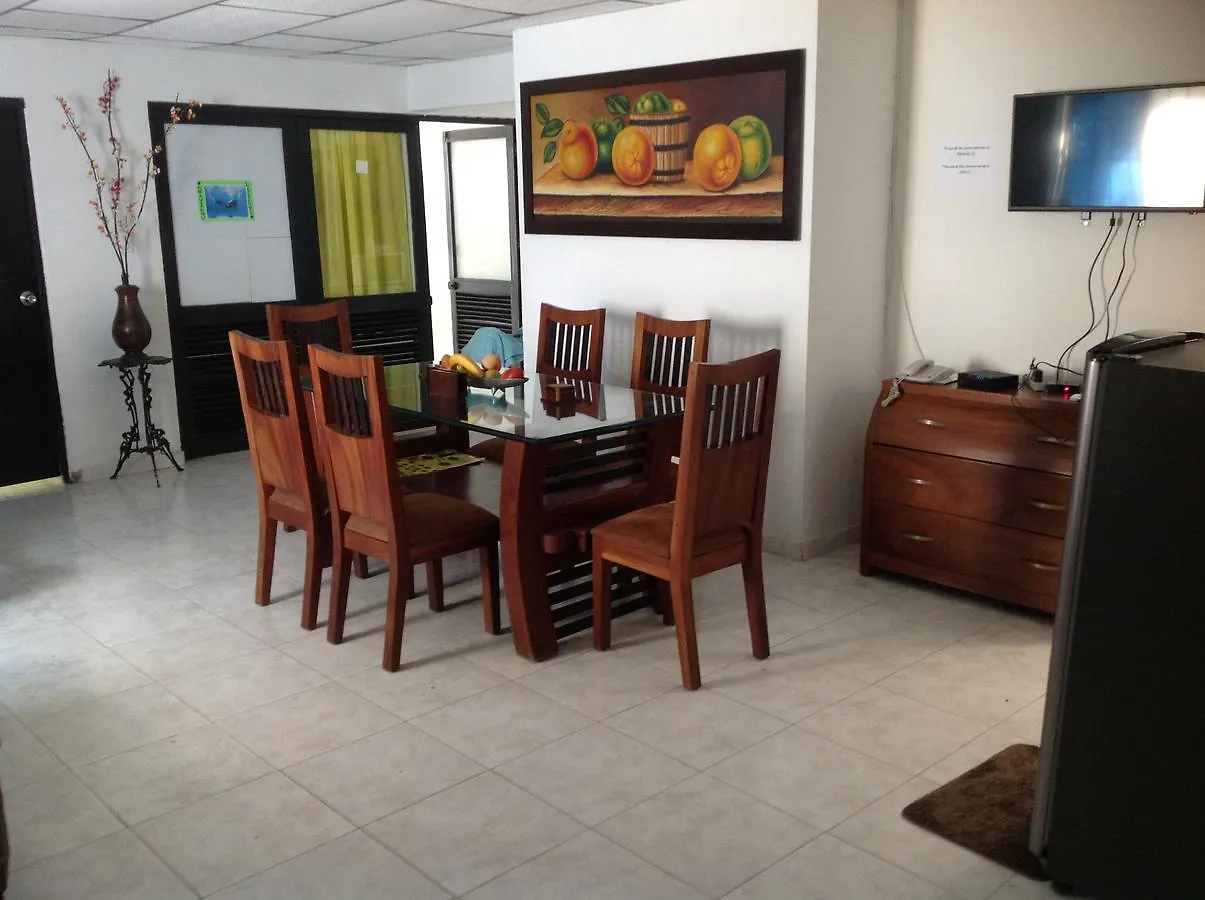 Casa 4 Cartagena Hostel